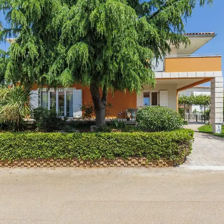 Apartment Alba By Interhome Umag